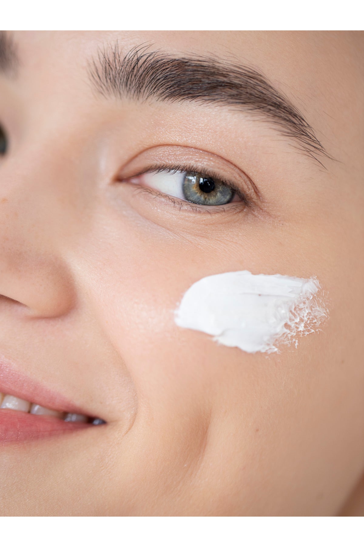 Juvera Yoğun Nemlendirici Yüz, Vücut Losyonu - Kuru ve Atopik Ciltler - Calming Lotion 200 ml – kuru ve atopik ciltler için yoğun nemlendirici yüz ve vücut losyonu